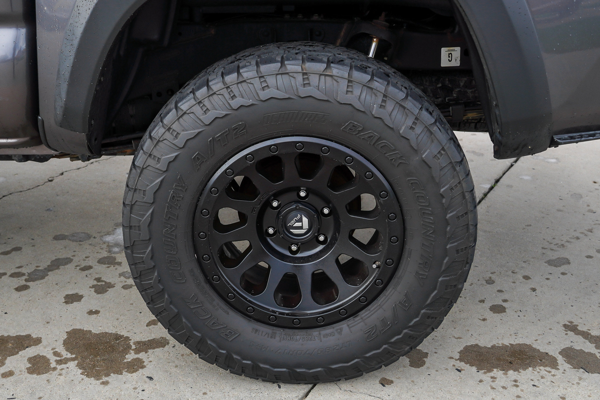 Certified 2019 Toyota Tacoma TRD Off-Road AWD/4WD image 13