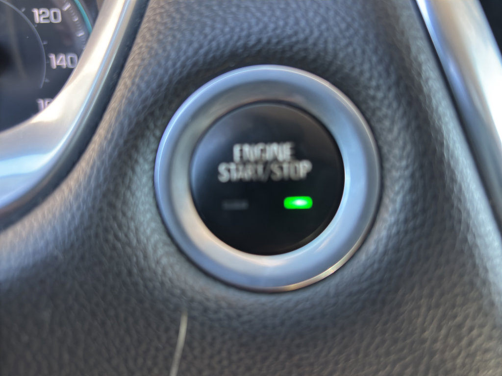 Used 2020 Chevrolet Traverse RS image 18