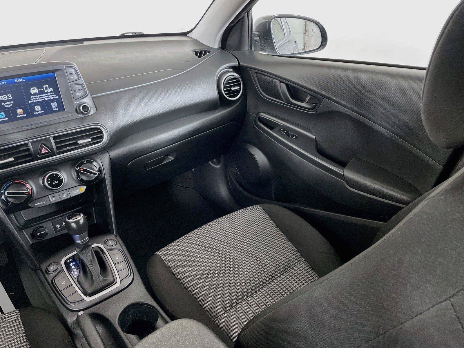 Used 2018 Hyundai Kona SEL AWD/4WD image 23