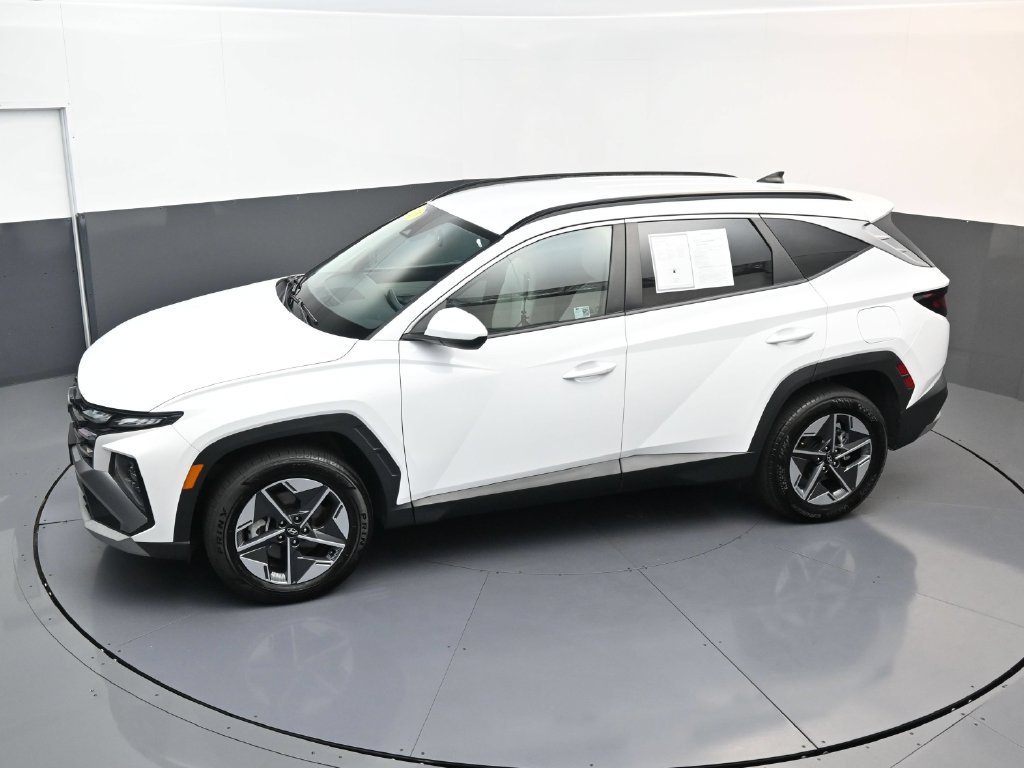 Certified 2025 Hyundai Tucson SEL AWD/4WD image 20