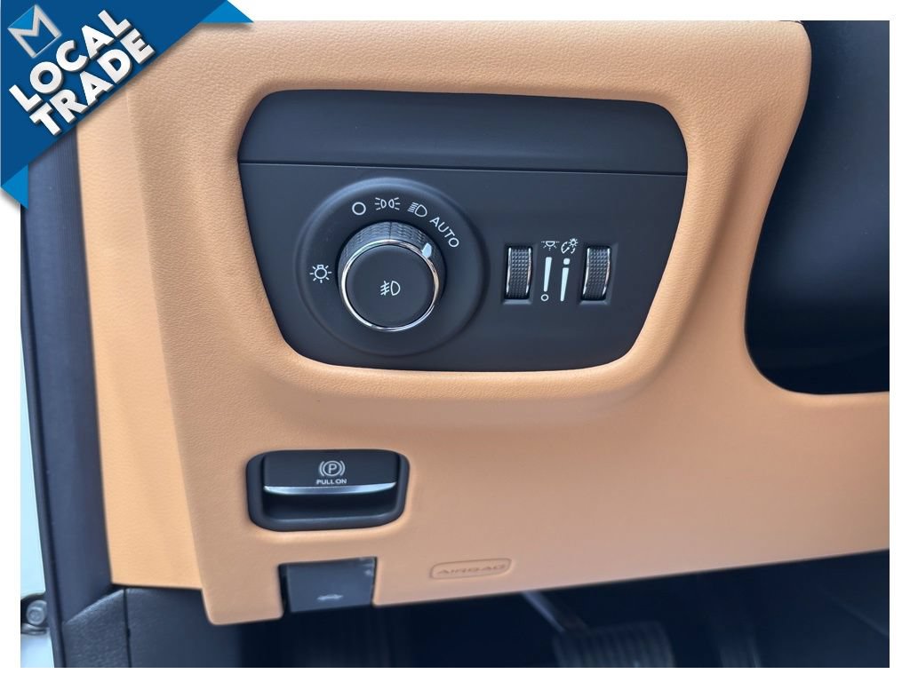 Used 2026 Jeep Grand Cherokee L Summit w/ Advanced Protech Group IV AWD/4WD image 62