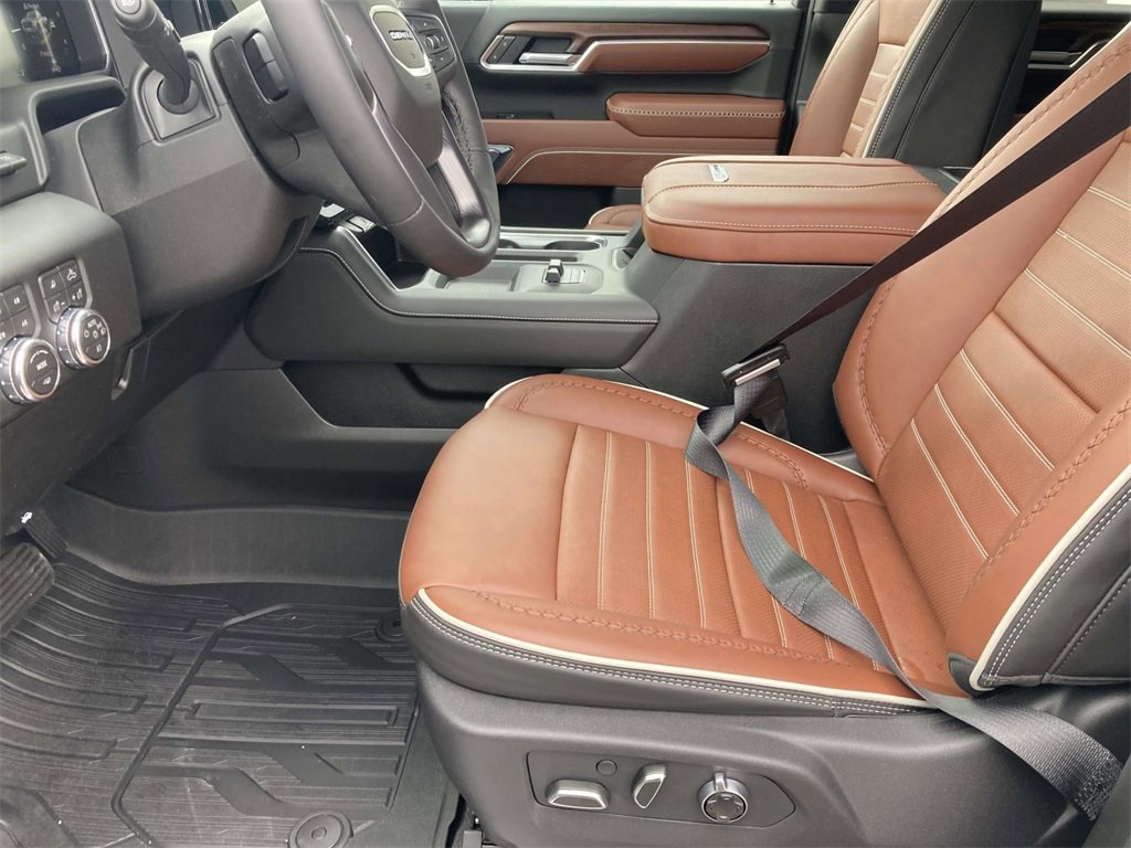 New 2026 GMC Sierra 3500 Denali Ultimate image 16