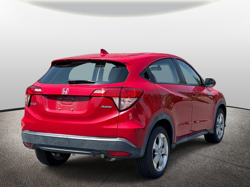 Used 2016 Honda HR-V LX image 2