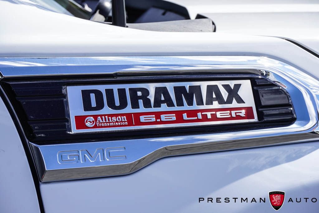 Used 2022 GMC Sierra 2500 Denali w/ Denali Ultimate Package AWD/4WD image 4