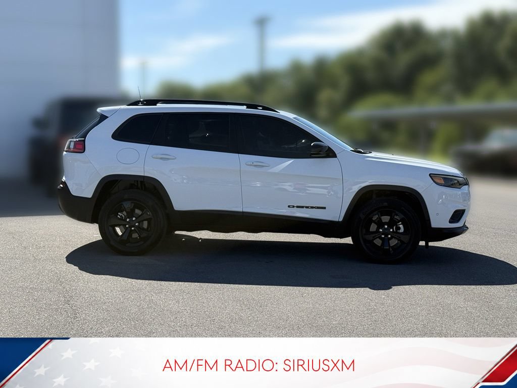 Used 2023 Jeep Cherokee Altitude Lux w/ Lux Elite Package AWD/4WD image 4