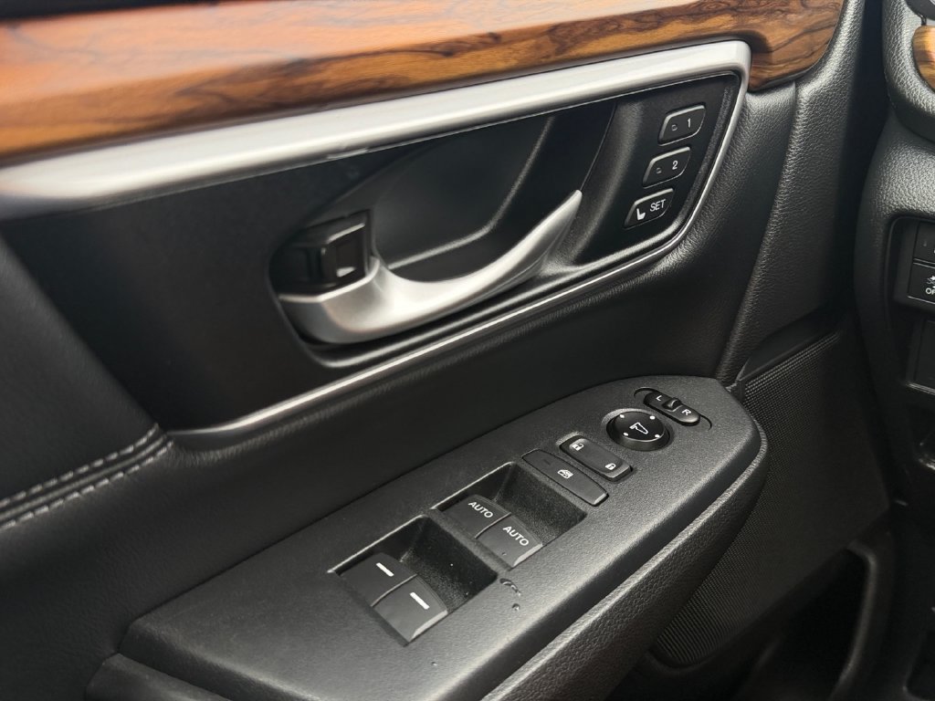 Used 2017 Honda CR-V EX-L image 22