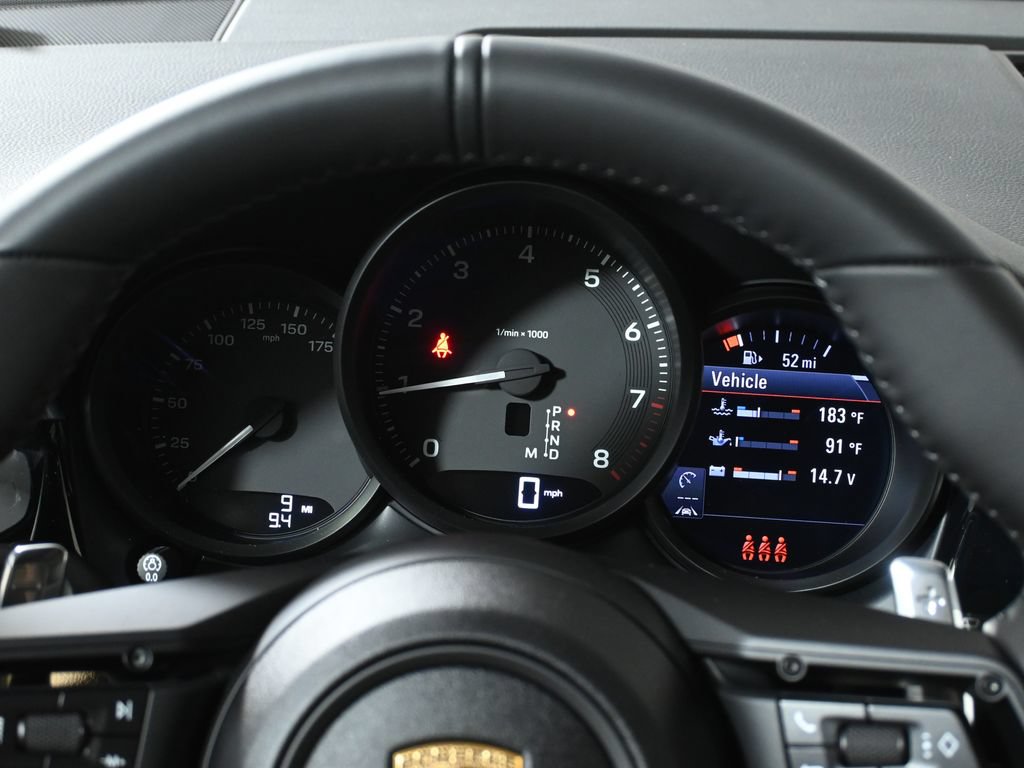 New 2026 Porsche Macan AWD/4WD image 19