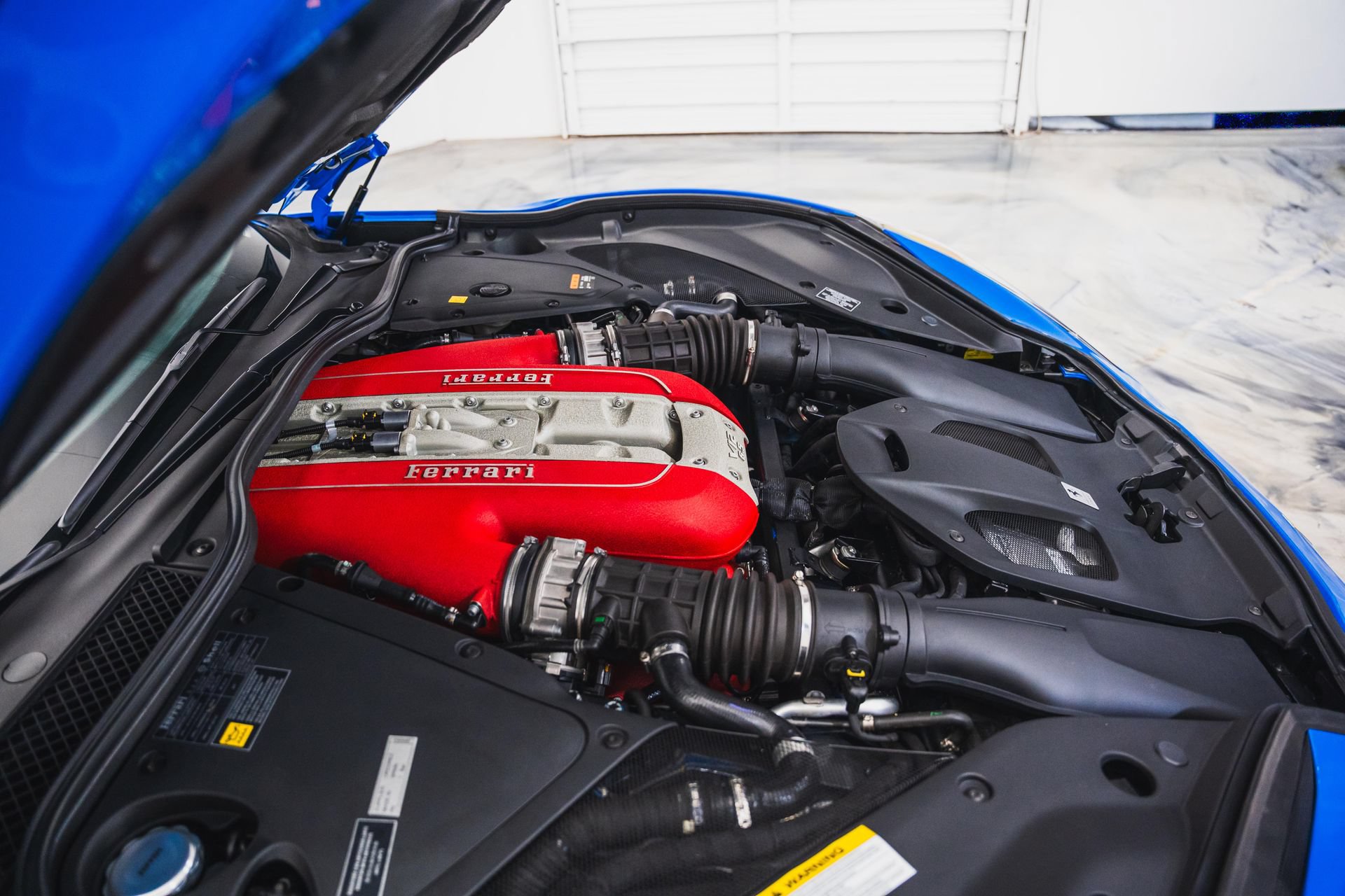 Used 2022 Ferrari 812 GTS RWD image 85