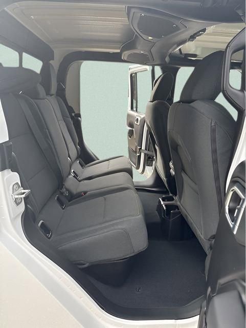 New 2026 Jeep Gladiator Sport image 30