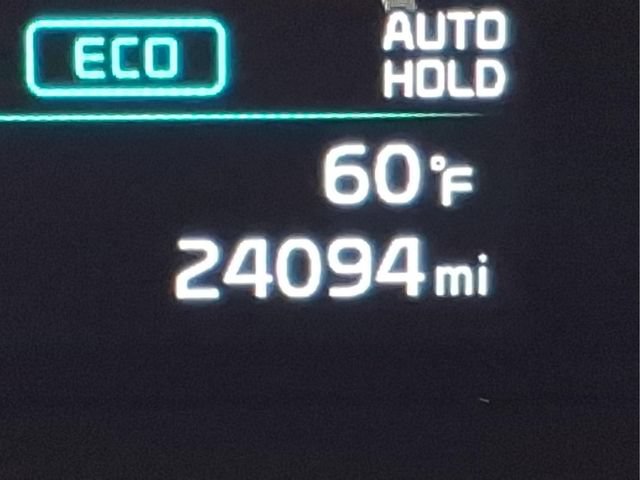 Used 2024 Kia Niro EX Touring FWD image 32