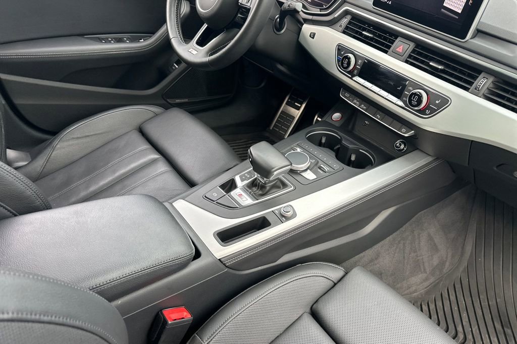 Used 2019 Audi S4 Prestige w/ Prestige Package image 14