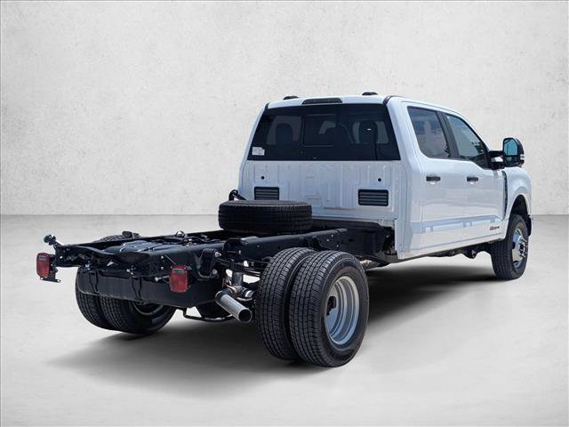 New 2026 Ford F350 XL w/ XL Chrome Package AWD/4WD image 2