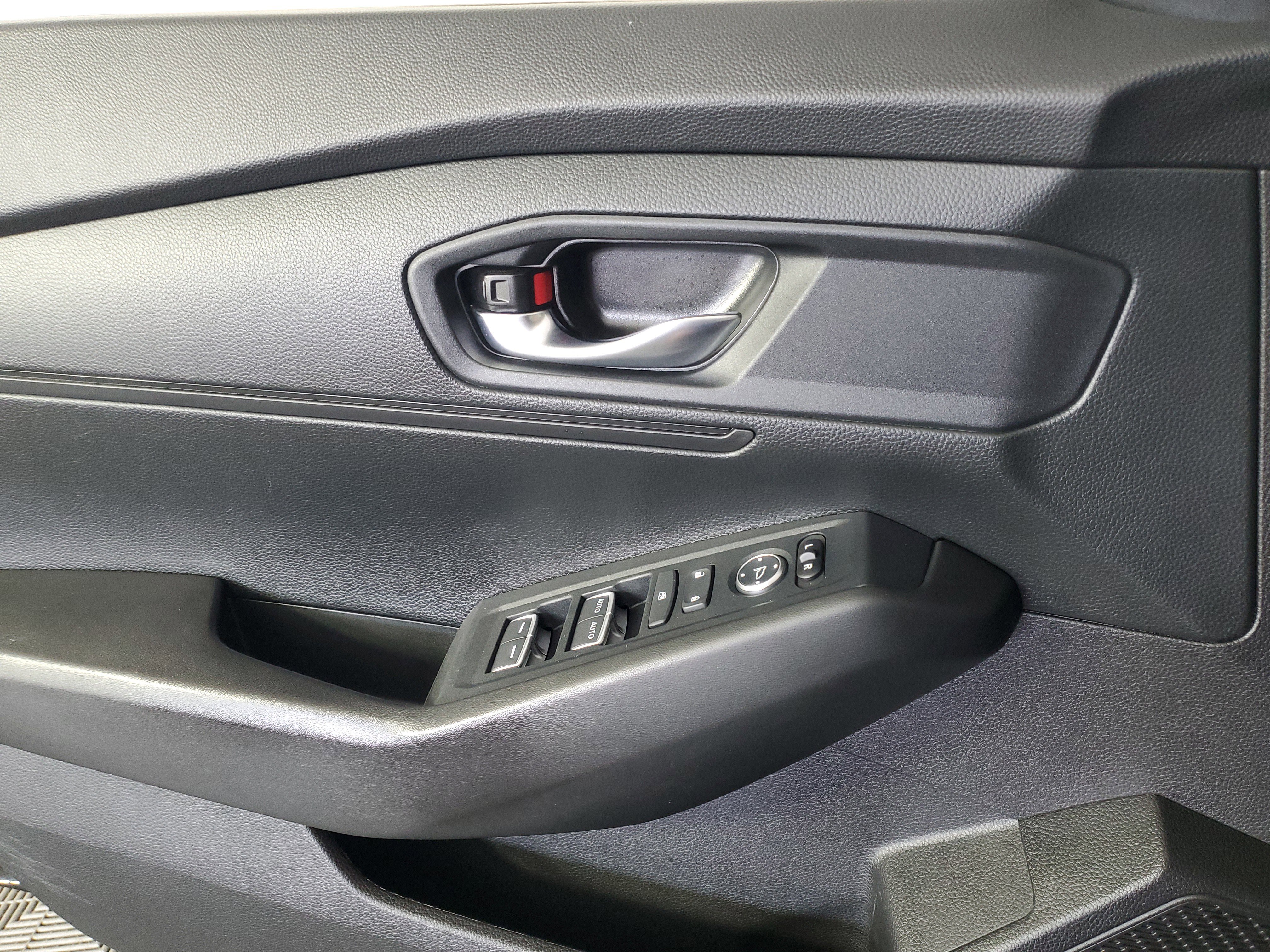 Certified 2024 Honda Accord LX image 28