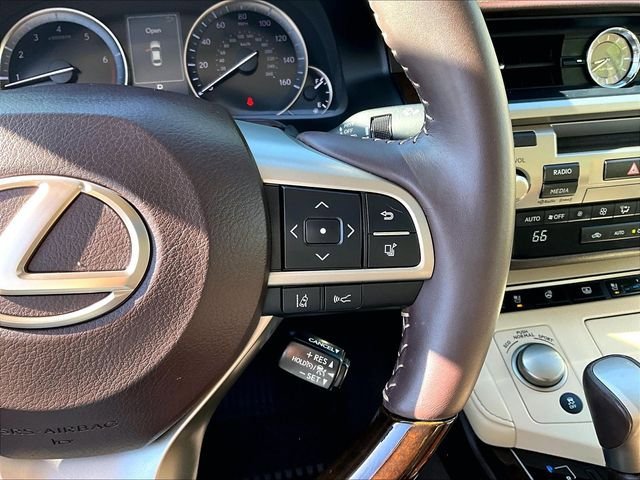 Used 2017 Lexus ES 350 w/ Luxury Package FWD image 25