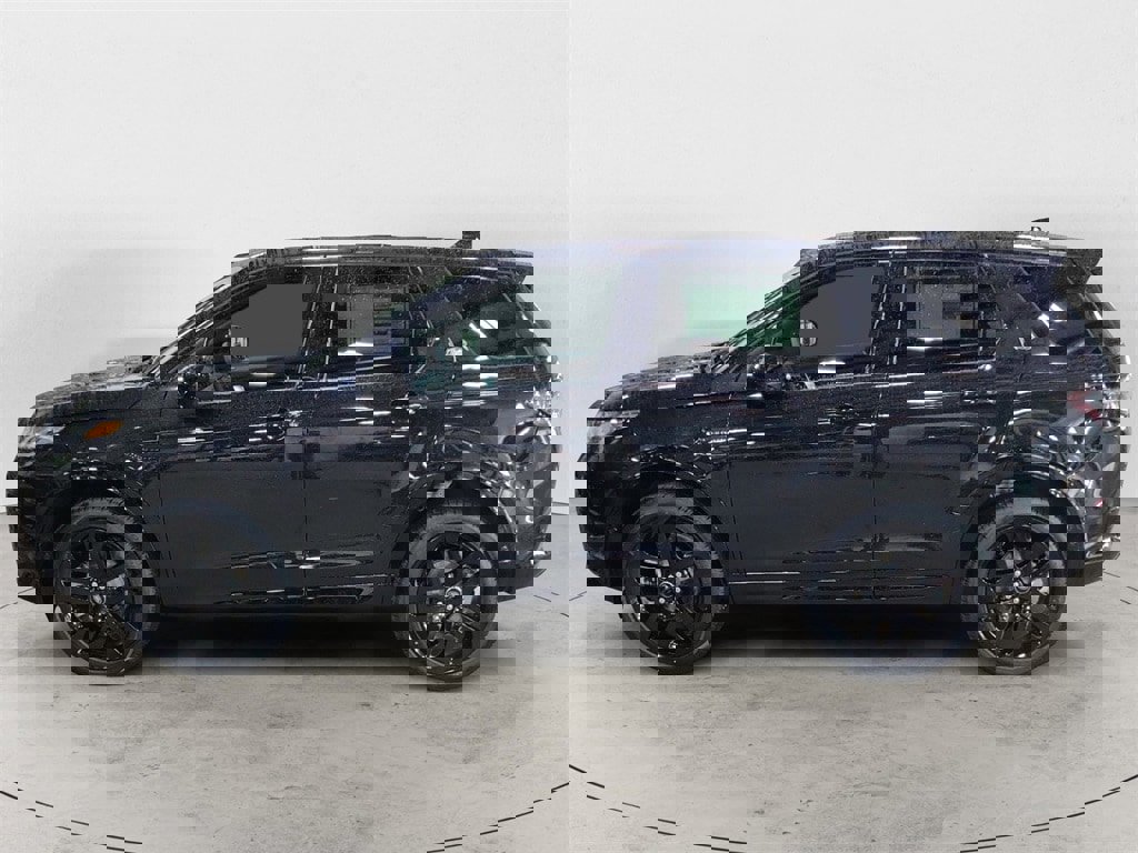 New 2025 Land Rover Discovery Sport Dynamic SE image 2