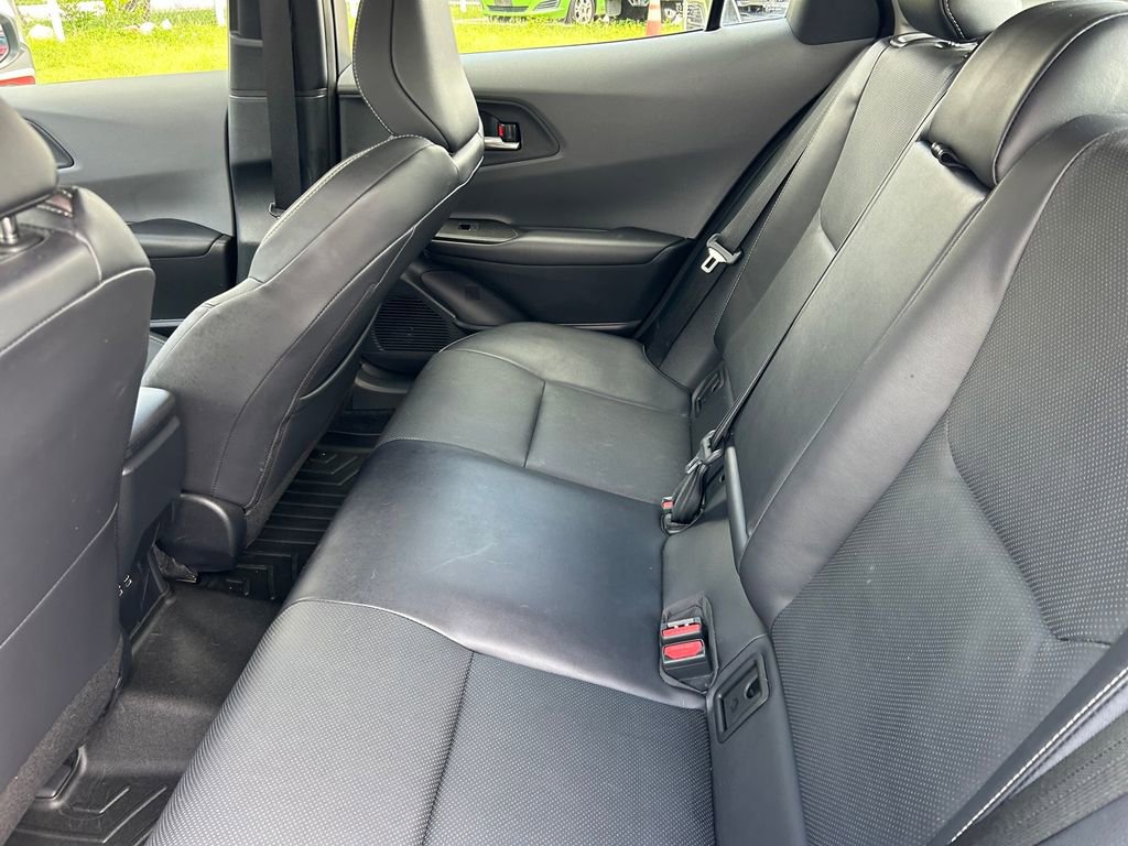 Used 2023 Toyota Prius XLE FWD image 15