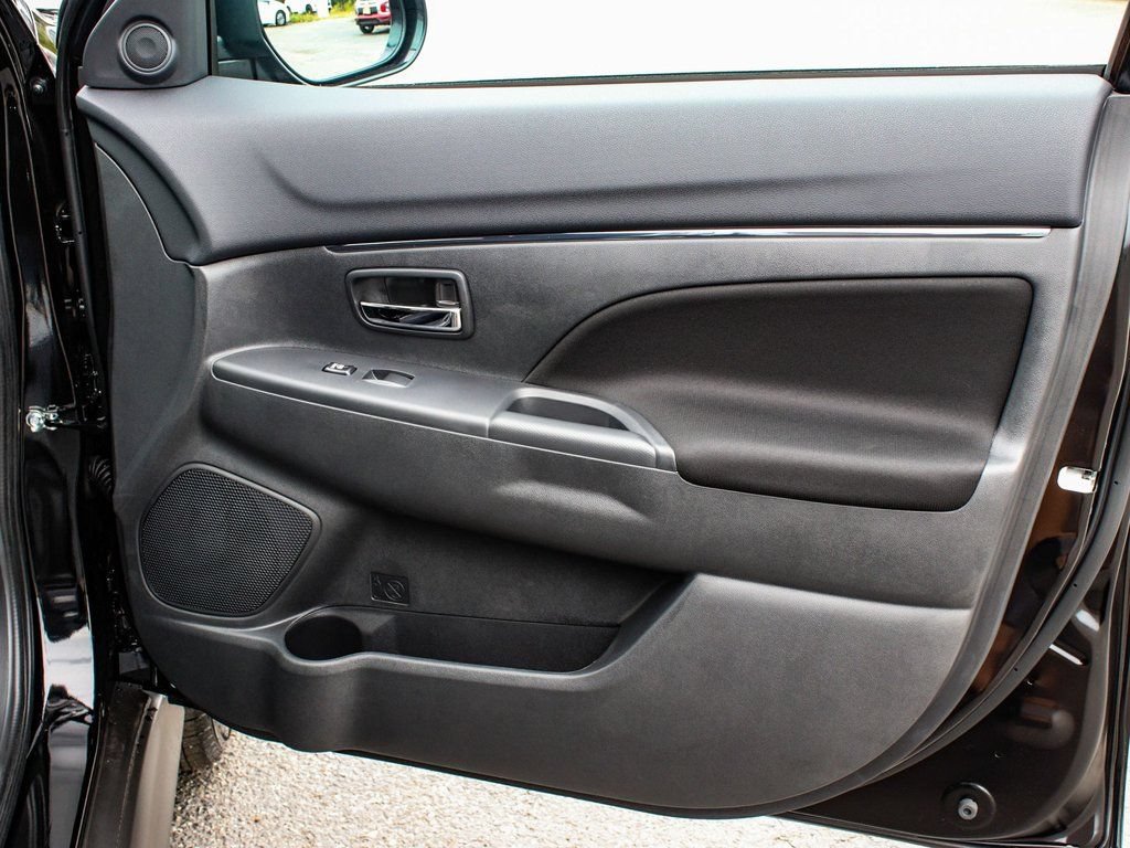 New 2025 Mitsubishi Outlander Sport ES AWD/4WD image 13