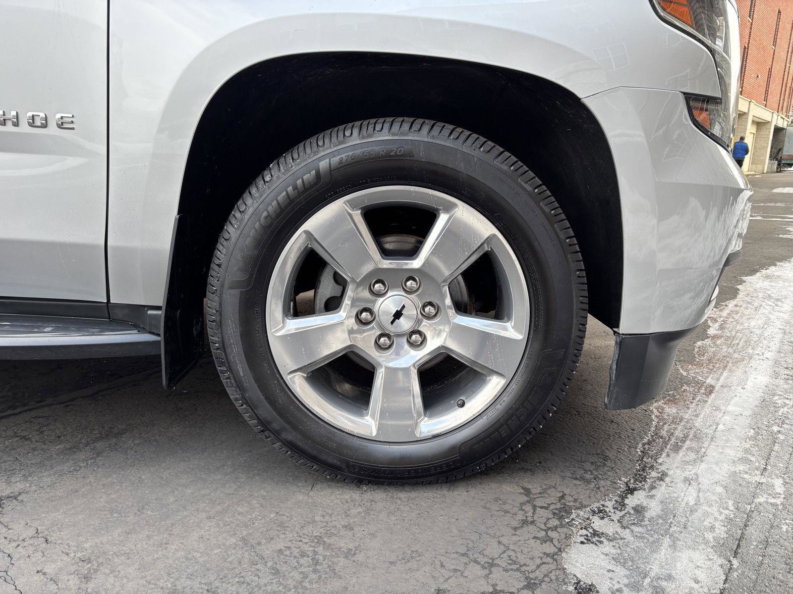 Used 2018 Chevrolet Tahoe LT w/ Luxury Package image 6