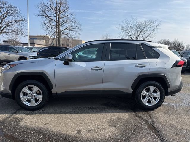Used 2021 Toyota RAV4 XLE image 16
