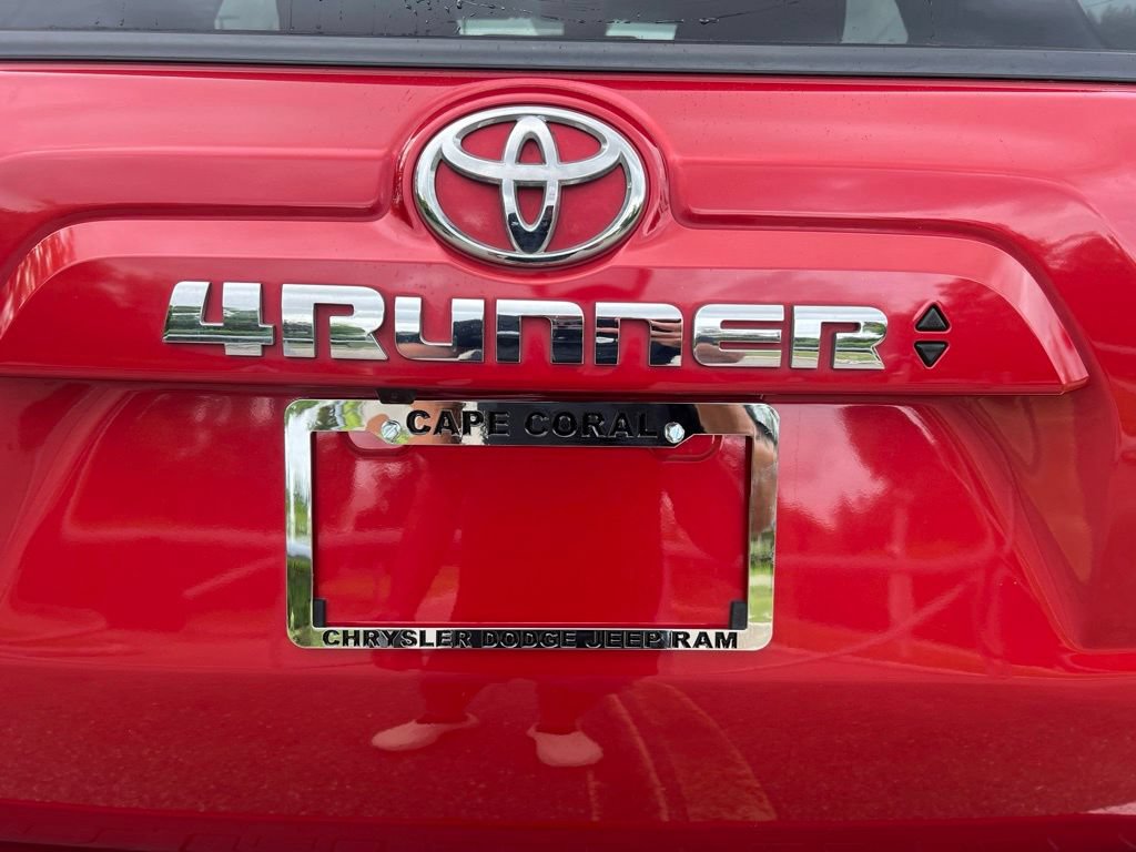 Used 2022 Toyota 4Runner SR5 RWD image 8