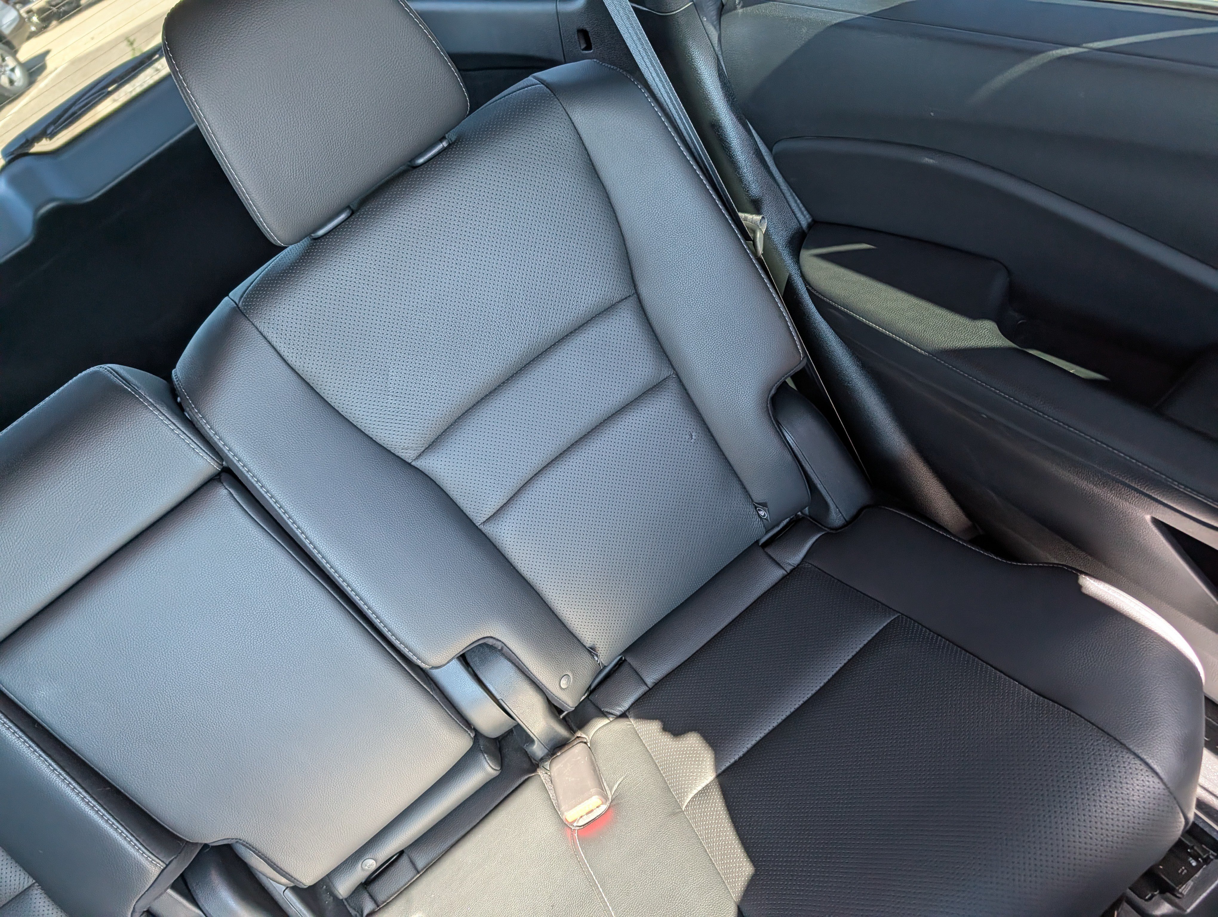 Used 2023 Honda Passport EX-L image 14