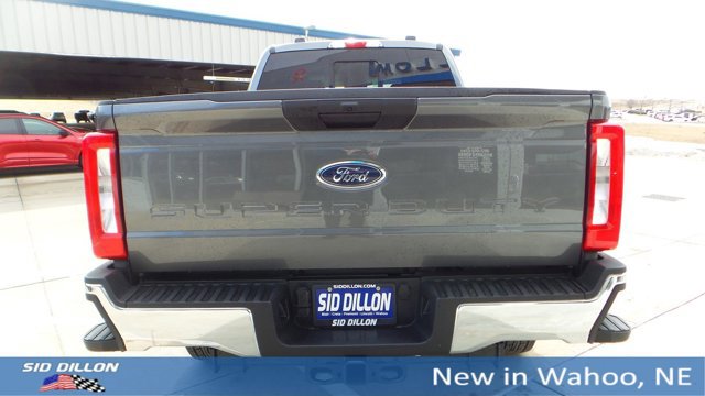 New 2025 Ford F250 XLT image 15