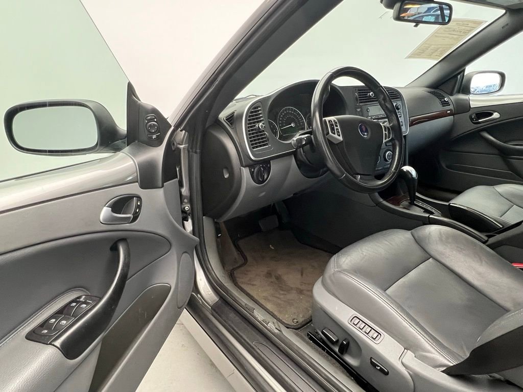 Used 2007 Saab 9-3 2.0T w/ Premium 17 Pkg image 24