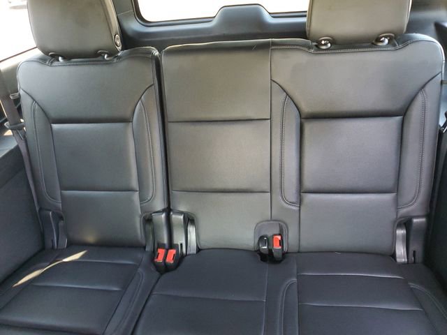 Used 2021 Chevrolet Suburban Z71 w/ Z71 Off-Road Package image 13