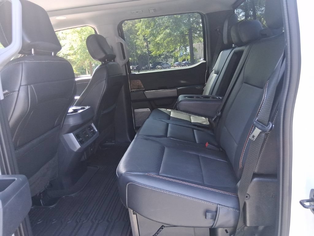Used 2024 Ford F250 Lariat w/ Lariat Ultimate Package AWD/4WD image 18