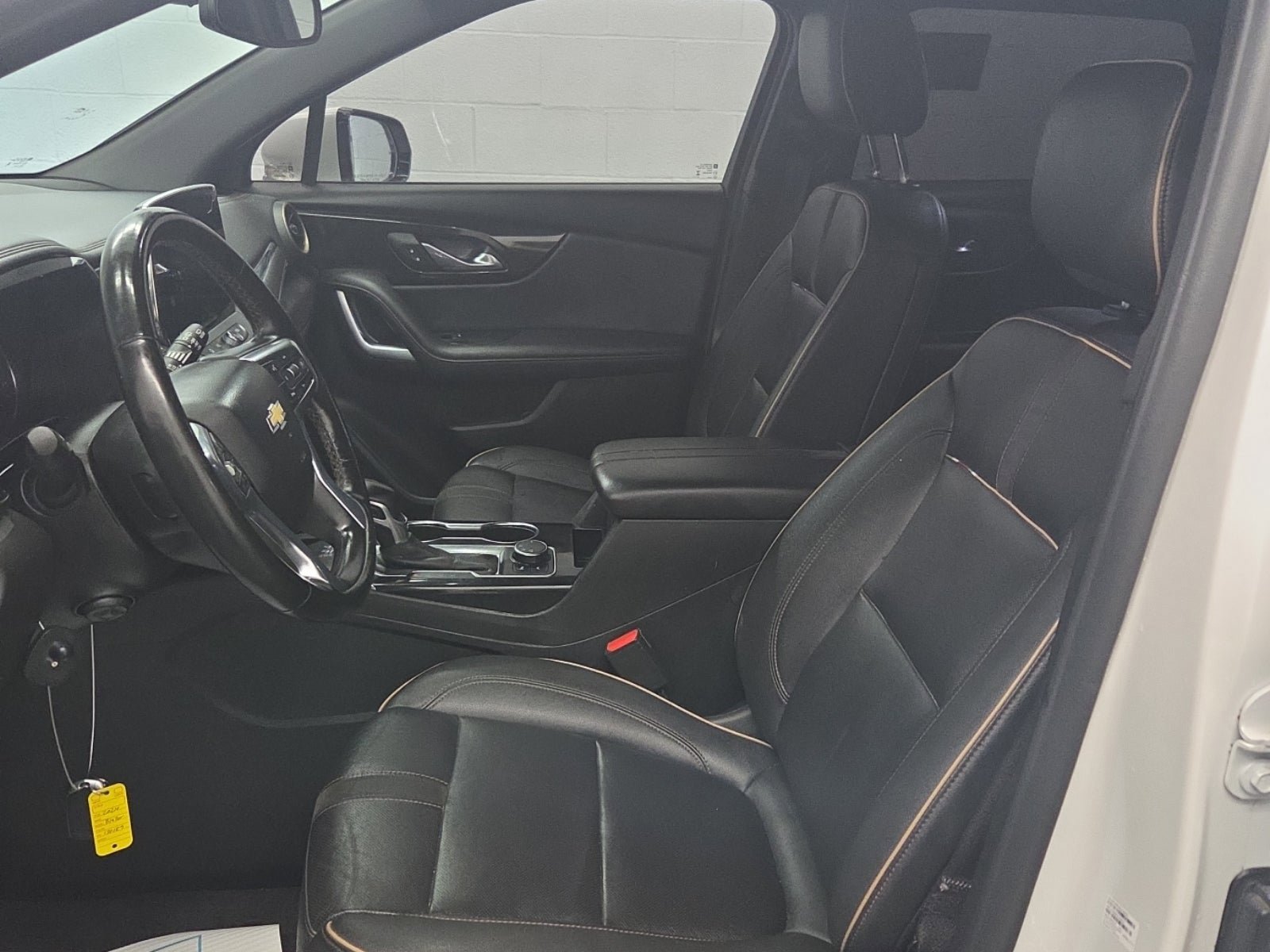 Used 2024 Chevrolet Blazer Premier w/ Enhanced Convenience Package FWD image 6