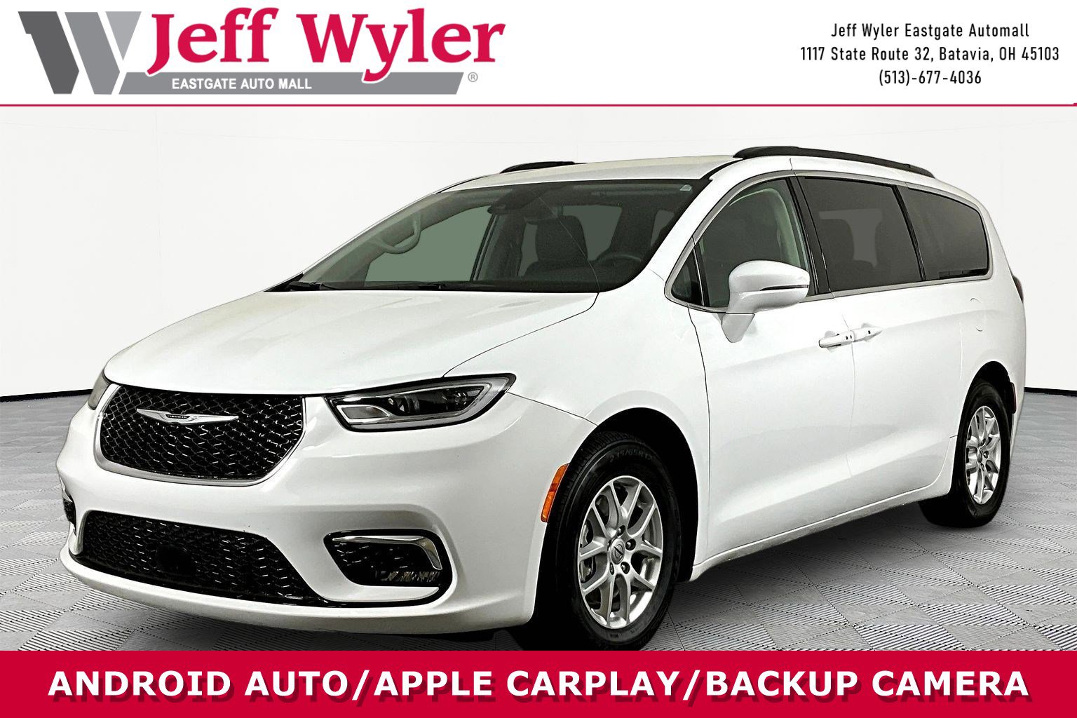 Used 2022 Chrysler Pacifica Touring-L FWD image 1