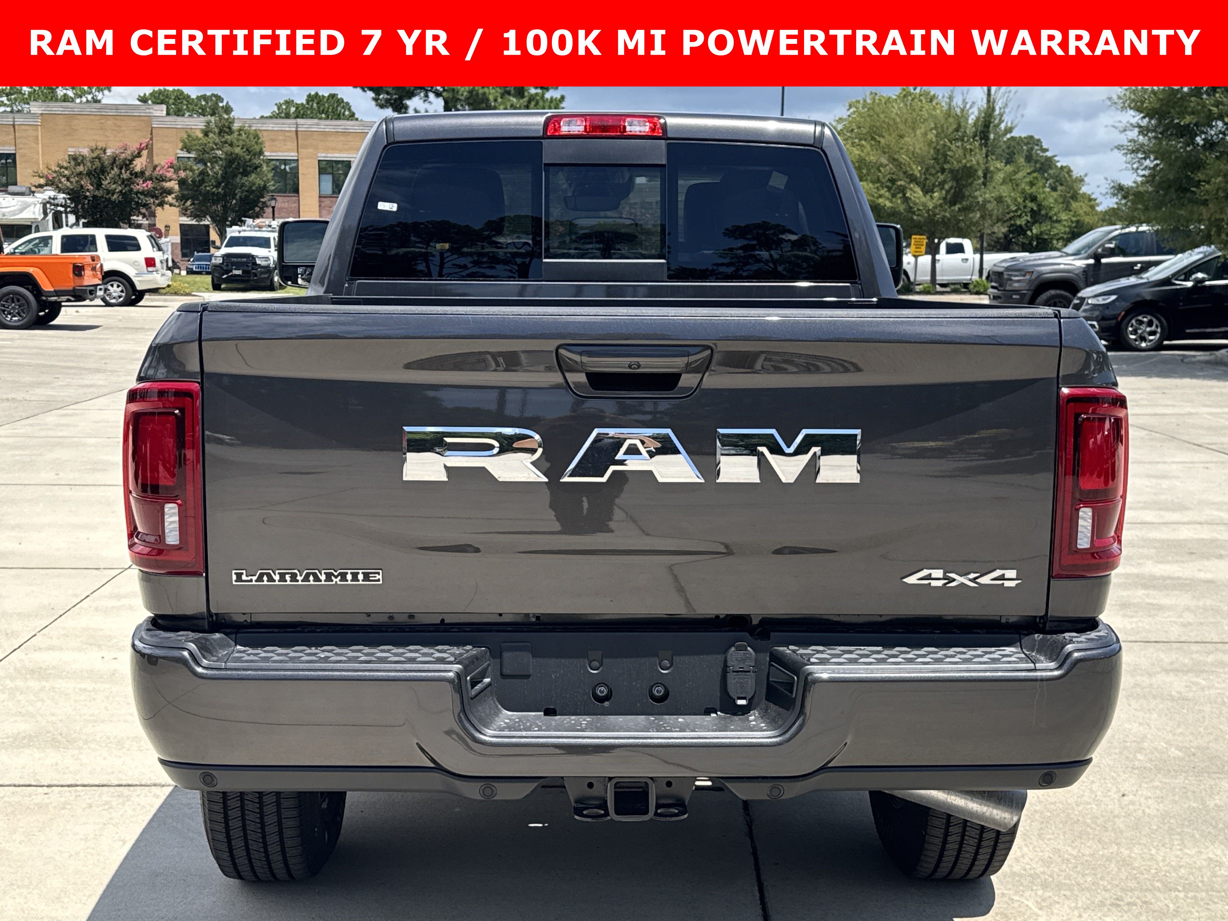 Used 2025 RAM 2500 Laramie AWD/4WD image 7