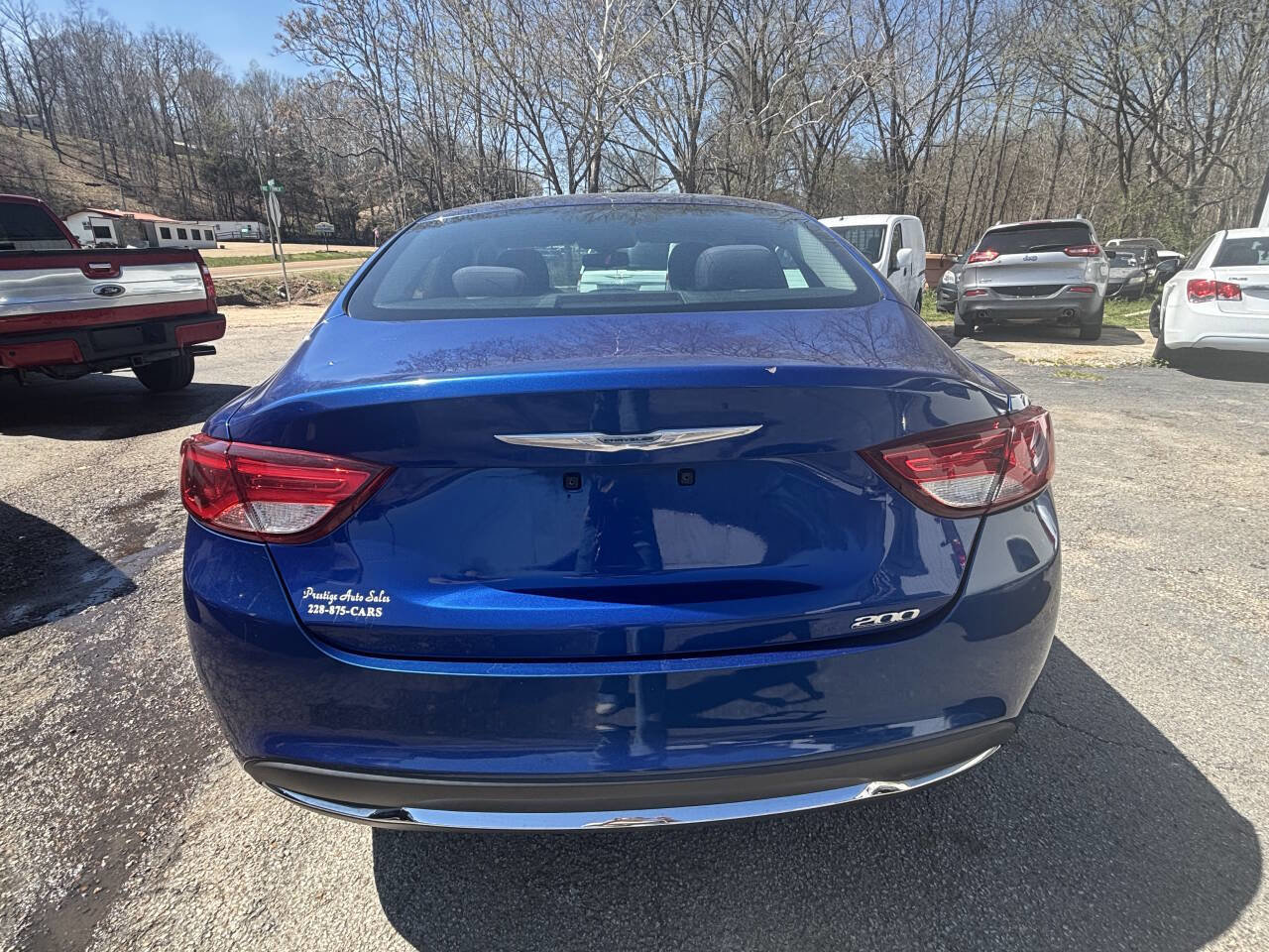 Used 2015 Chrysler 200 Limited image 9