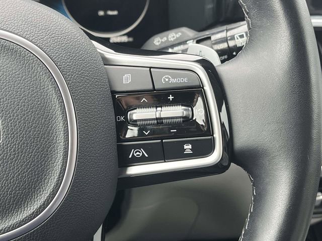 Used 2024 Kia Sorento SX Prestige image 32