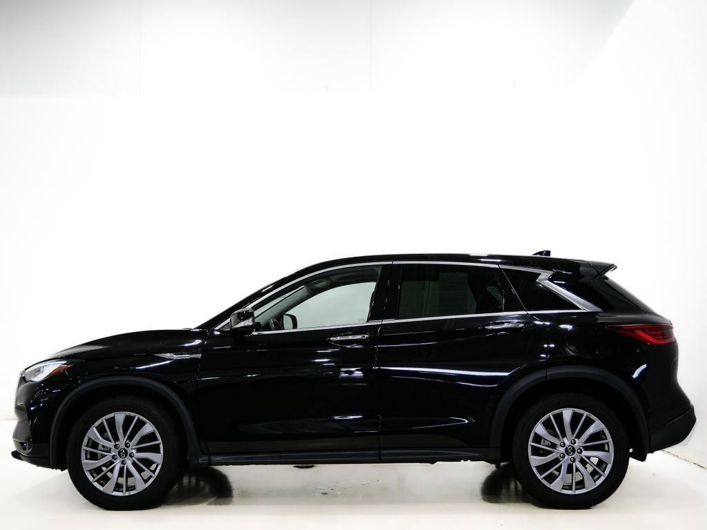 Used 2023 INFINITI QX50 Pure image 5