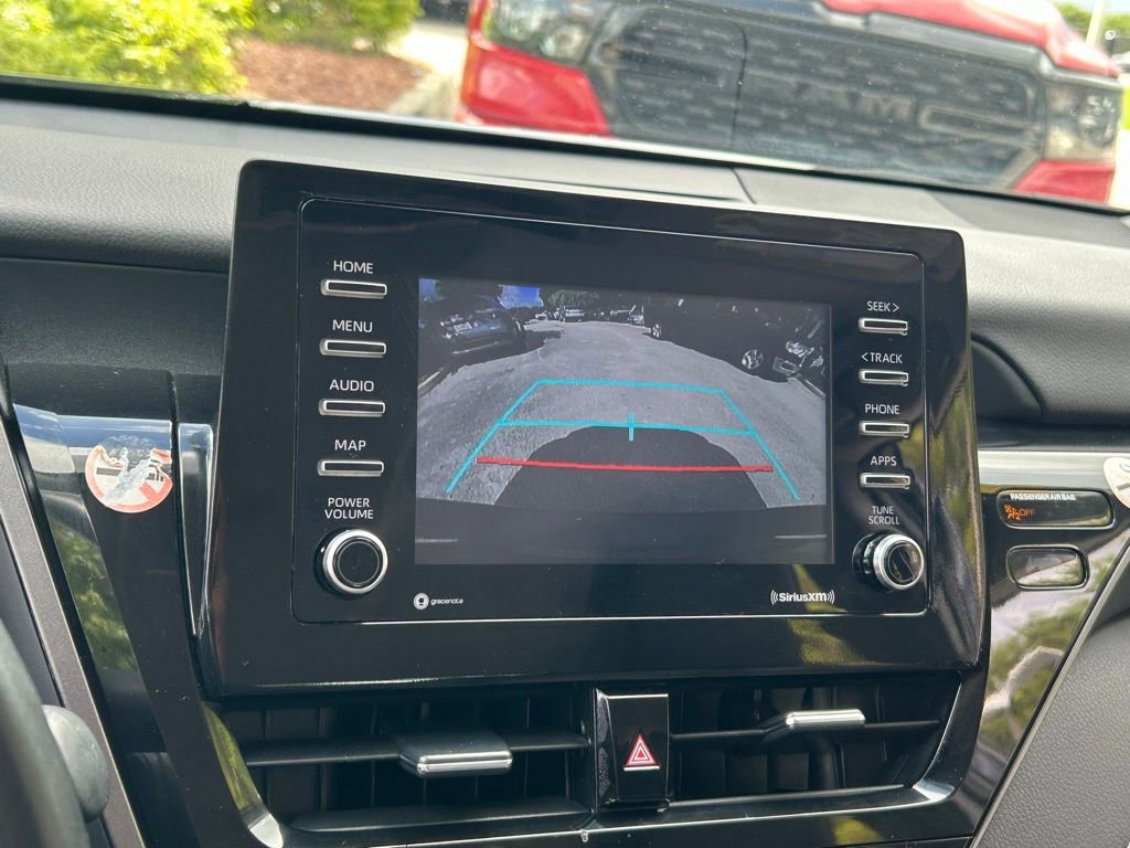 Used 2023 Toyota Camry SE image 21