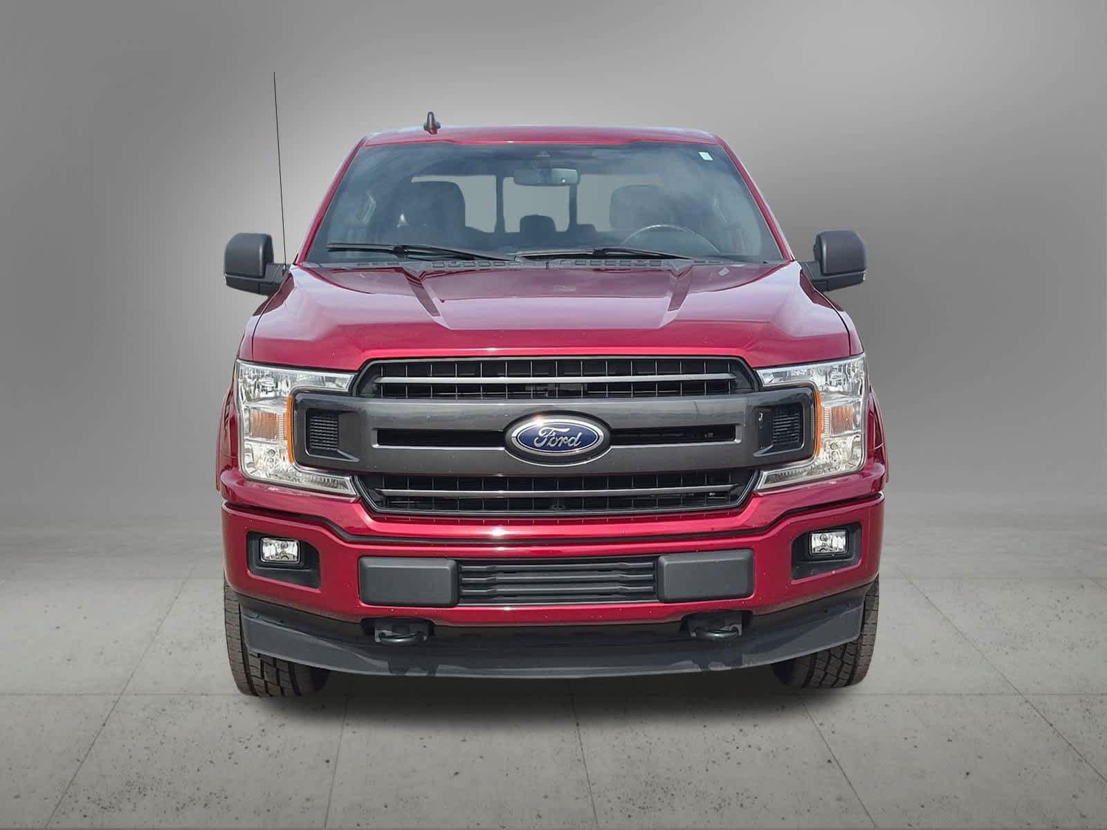 Used 2019 Ford F150 XLT w/ Equipment Group 302A Luxury AWD/4WD image 9