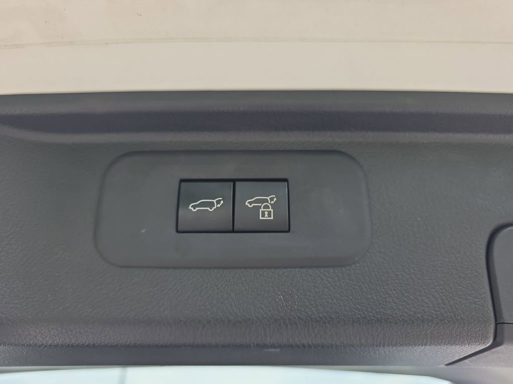 Used 2024 Toyota Grand Highlander AWD image 38