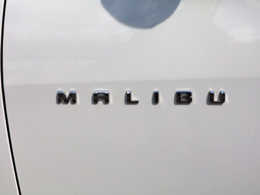 Used 2022 Chevrolet Malibu LS FWD image 51