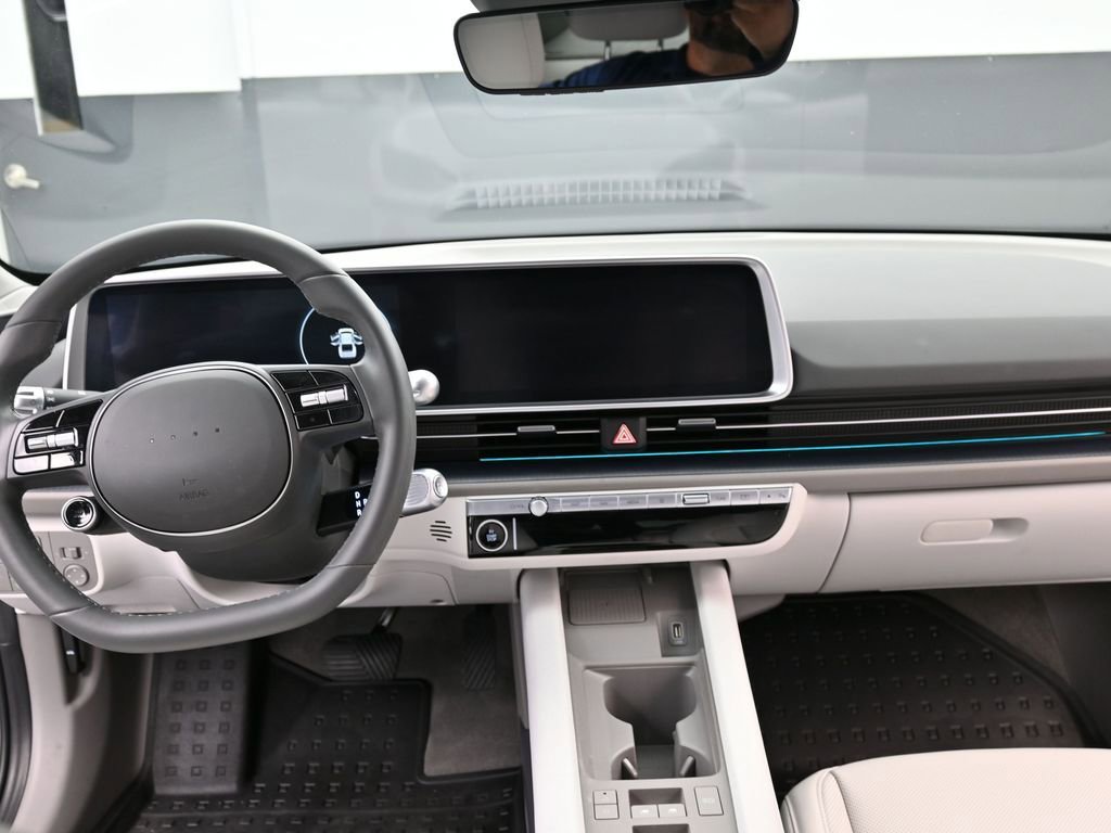 Certified 2024 Hyundai Ioniq 6 SEL image 10