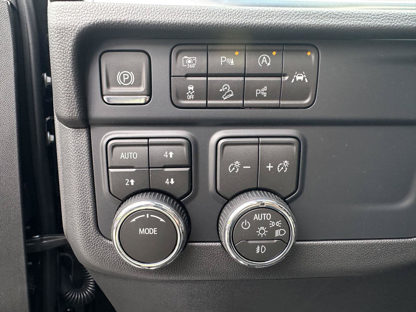 New 2027 Chevrolet Tahoe Z71 w/ Comfort Package AWD/4WD image 27