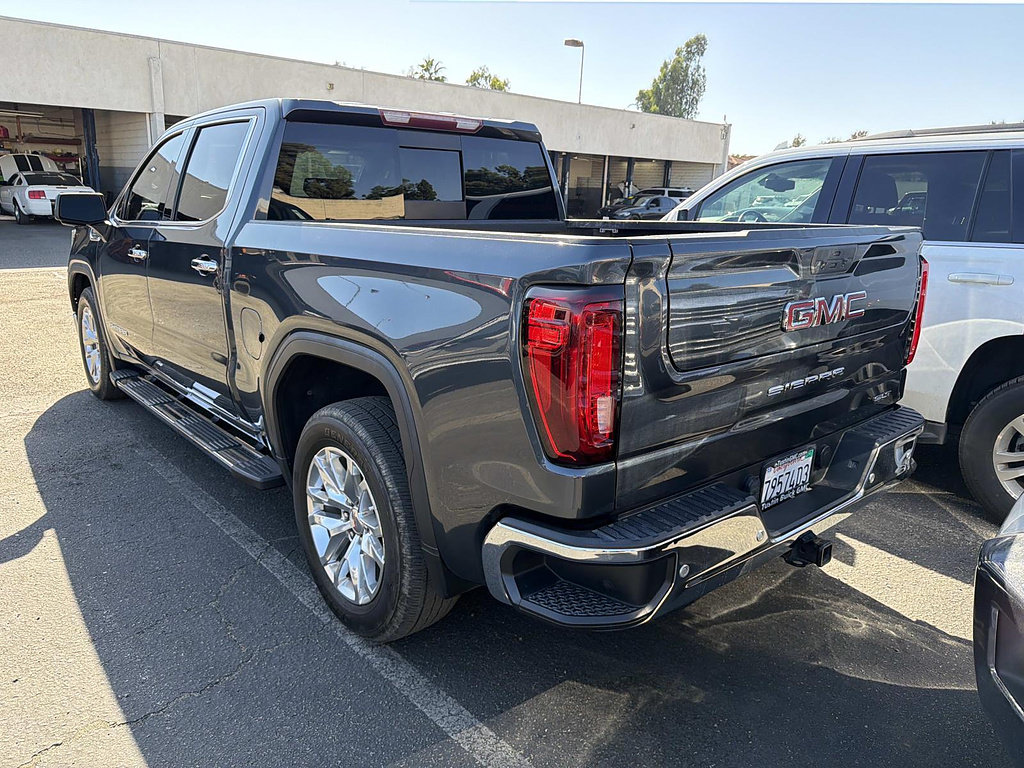 Used 2021 GMC Sierra 1500 SLT w/ SLT Premium Package RWD image 4
