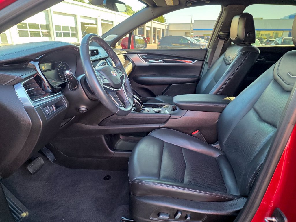 Used 2023 Cadillac XT5 Premium Luxury FWD image 15