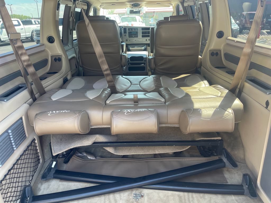 Used 2014 Chevrolet Express 1500 AWD image 40