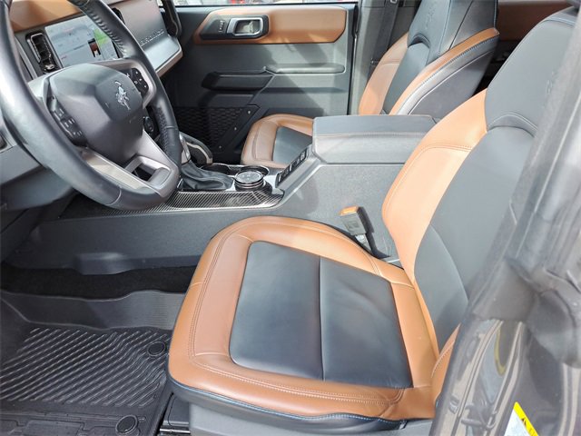Used 2024 Ford Bronco Outer Banks image 23