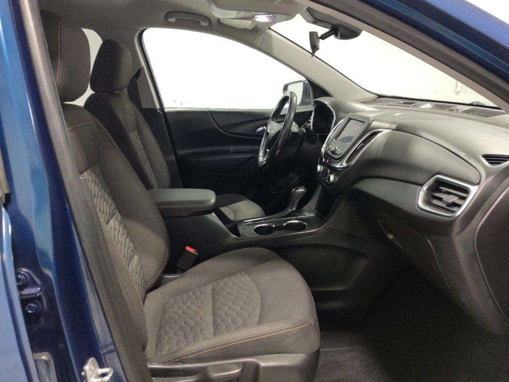 Used 2020 Chevrolet Equinox LT w/ Driver Convenience Package FWD image 21