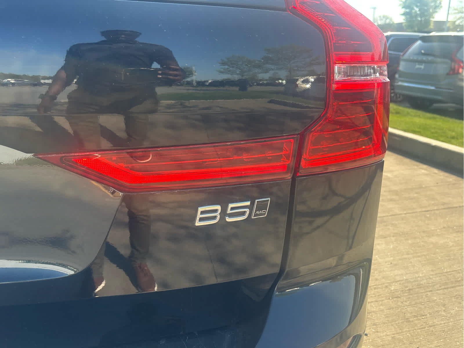 Used 2024 Volvo XC60 B5 Core w/ Climate Package AWD/4WD image 31