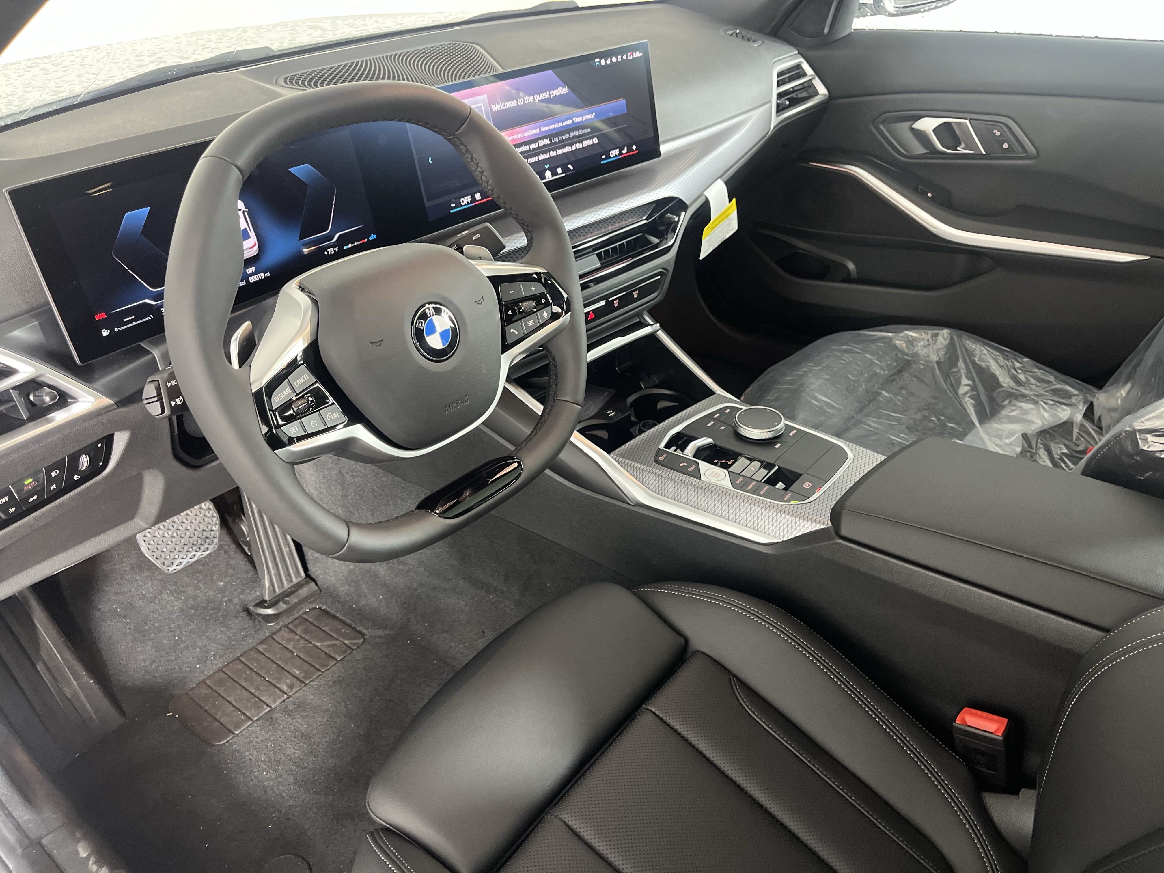 Certified 2025 BMW 330i xDrive Sedan w/ Convenience Package AWD/4WD image 10