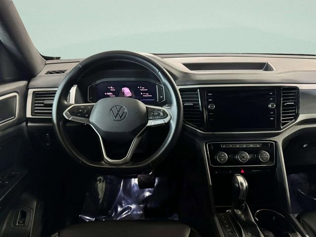 Used 2020 Volkswagen Atlas Cross Sport SEL image 12