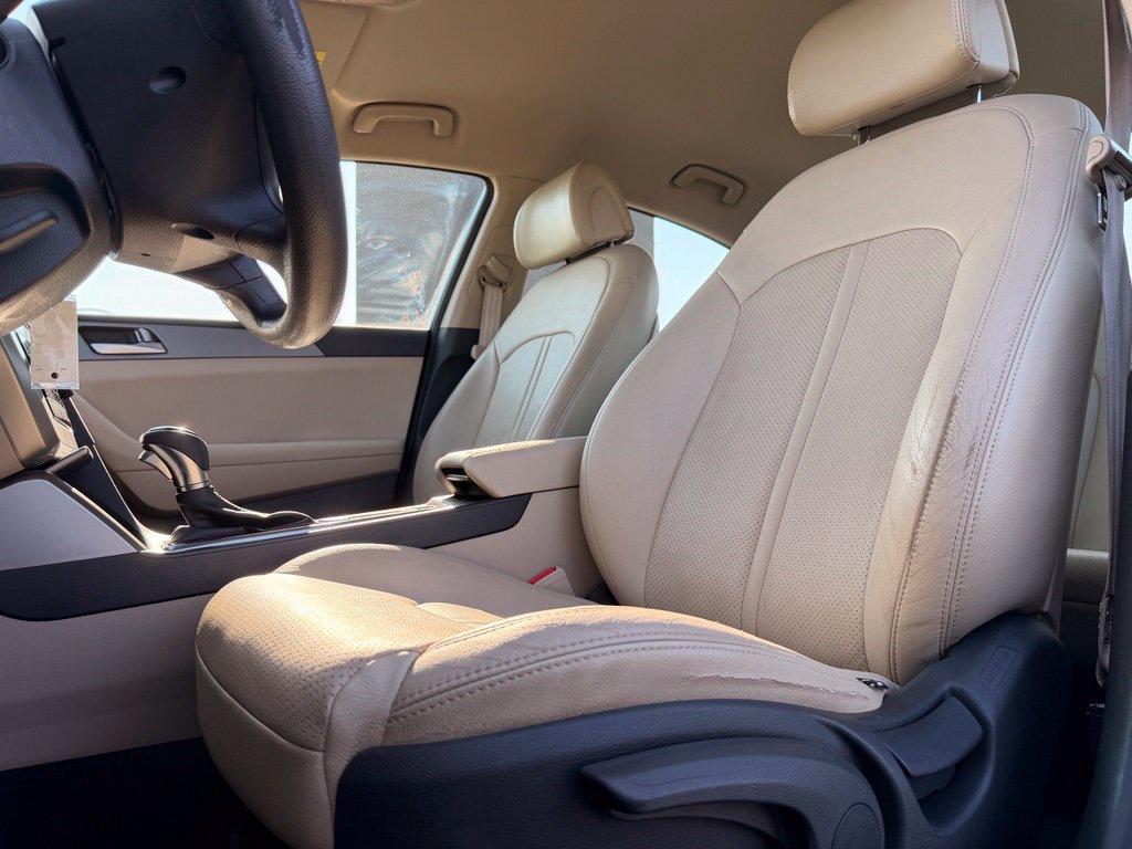 Used 2015 Hyundai Sonata SE FWD image 26